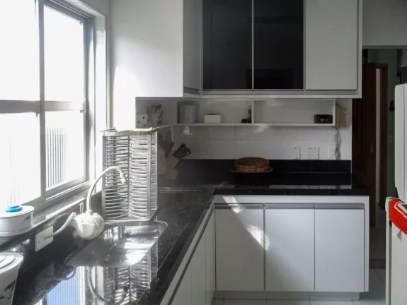 Imagem Apartamento com 3 dormitórios à venda, 130 m² por R$ 360.000,00 - Enseada - Guarujá/SP