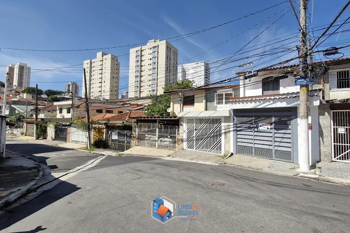 Imagem Sobrado para venda em Santana com 2 quartos, sendo 1 suíte, 116m²