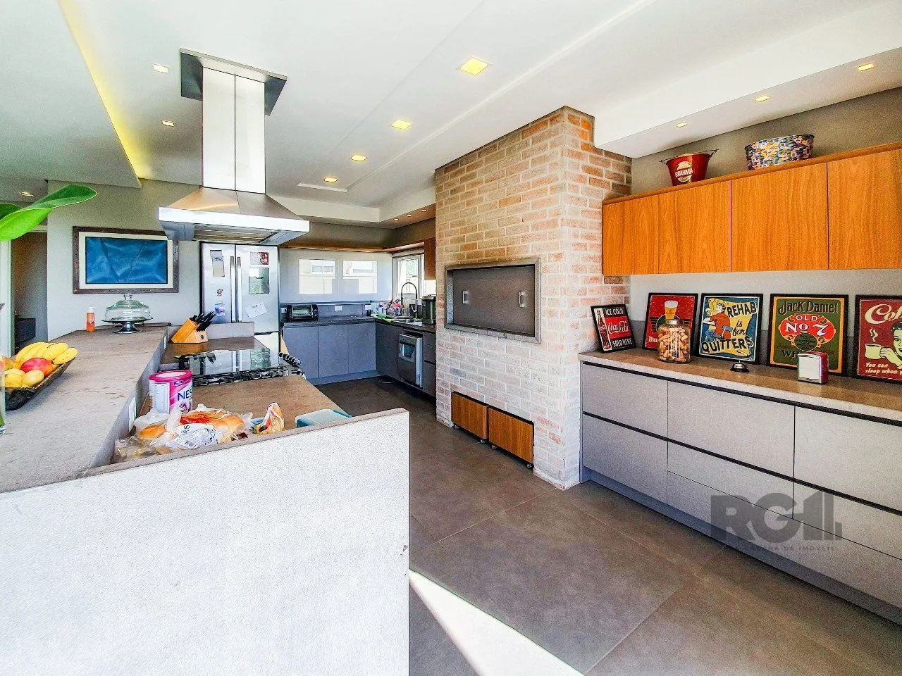 Imagem Casa Condominio para Venda - 293.86m², 3 dormitórios, sendo 3 suites, 2 vagas - Alphaville