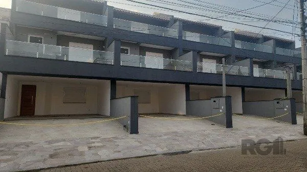 Imagem Casa 3 dormitórios 1 suíte, vaga, Jardins do Prado bairro Hípica Porto Alegre