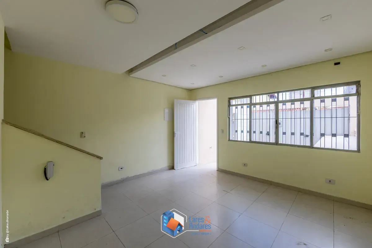 Imagem Sobrado para venda em Jardim Ipanema (Zona Sul) com 4 quartos, sendo 1 suíte, 130m²
