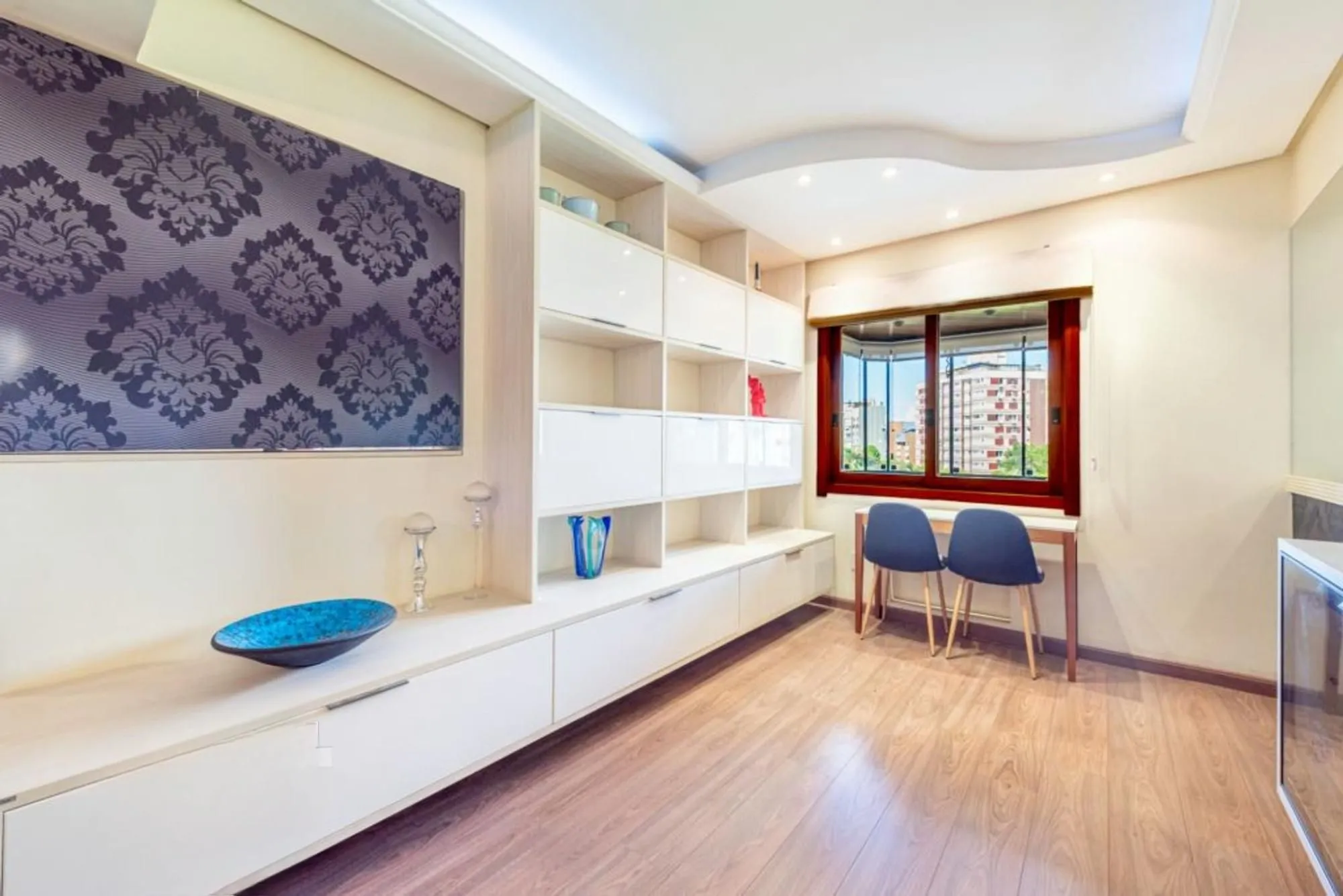Imagem Apartamento à venda em Petrópolis com 153 m², 2 quartos, 1 suíte, 2 vagas
