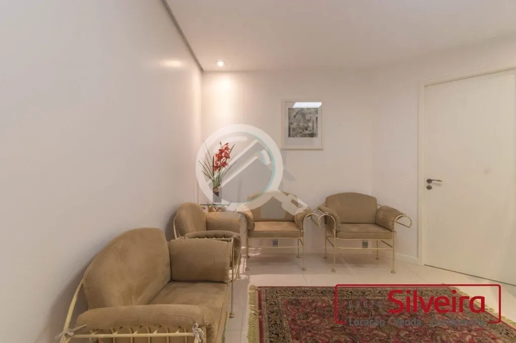 Imagem Este conjunto comercial é uma oportunidade única para profissionais que buscam um espaço de traba...