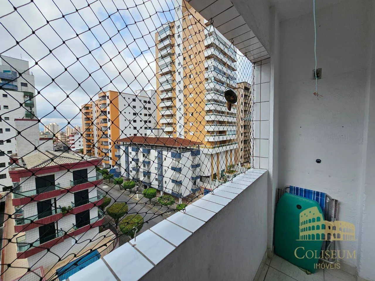Imagem Apartamento com 1 dormitório à venda, 48 m² por R$ 308.000,00 - Vila Assunção - Praia Grande/SP