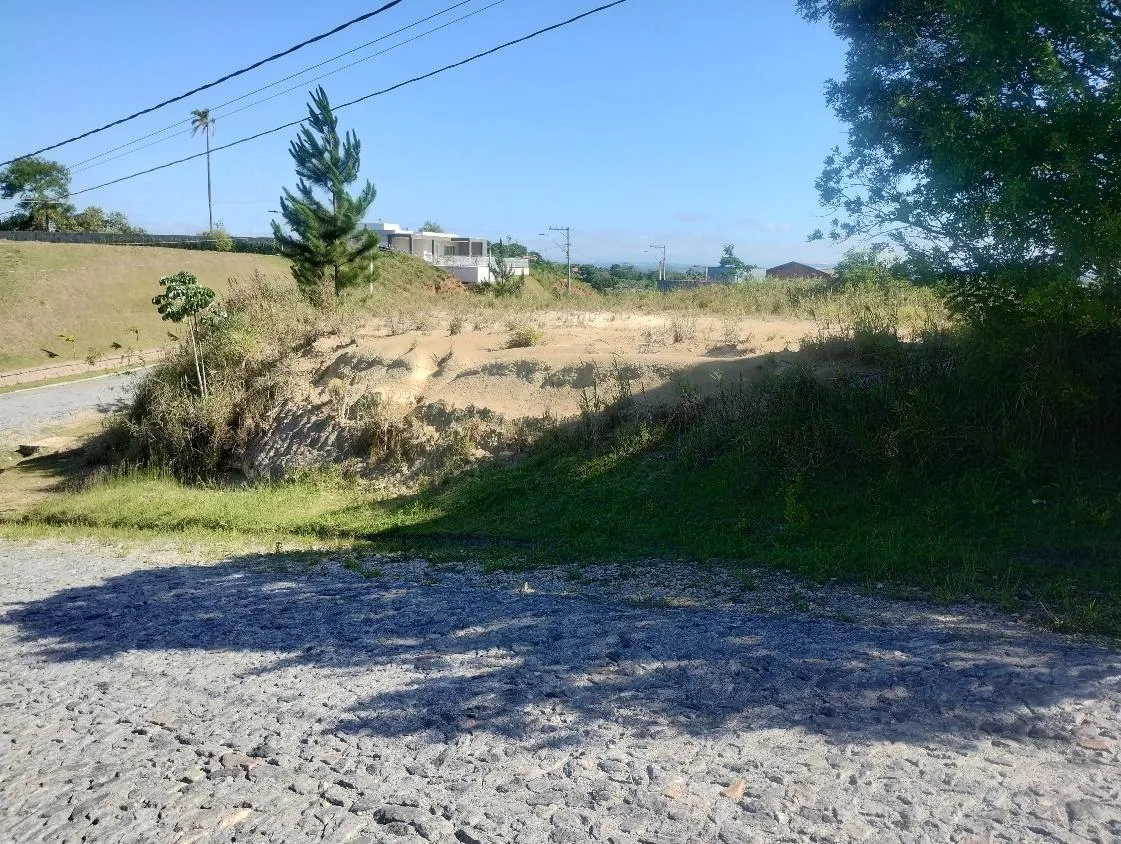 Imagem Terreno em Condomínio Alto Padrão (1.365m² - Jacareí/Guararema)