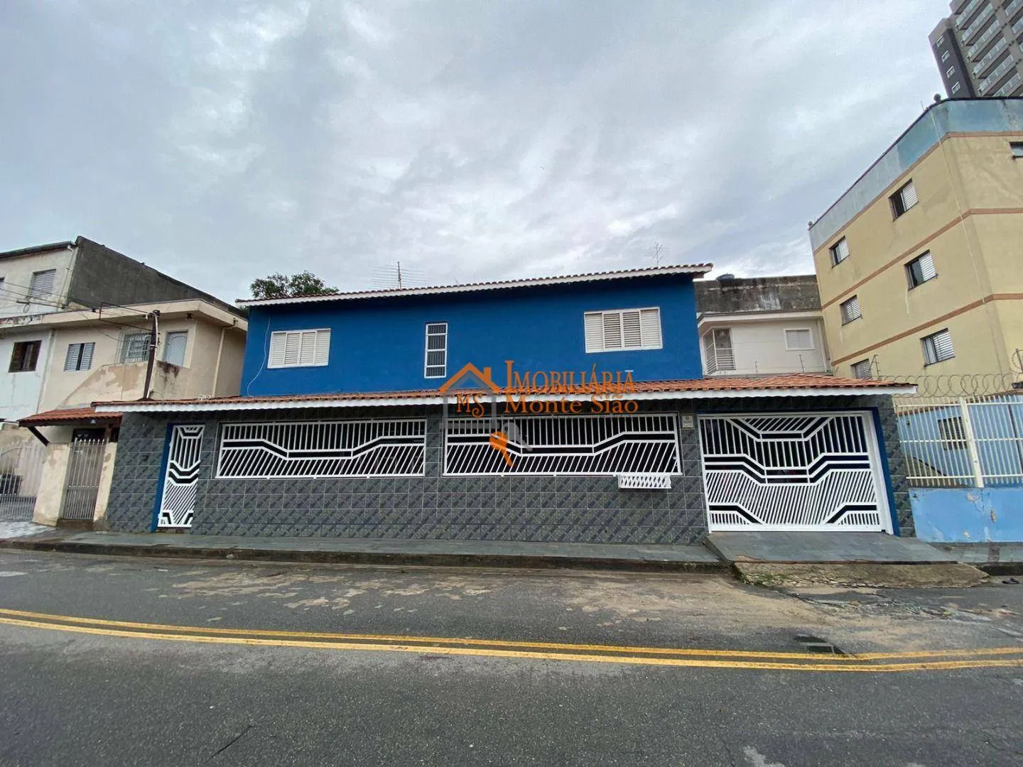 Imagem Sobrado com 3 dormitórios à venda, 180 m² por R$ 848.000,00 - Vila Silveira - Guarulhos/SP