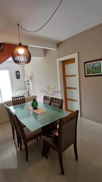 Imagem Cobertura Duplex para Venda em Petrópolis / RJ no bairro Vila Militar