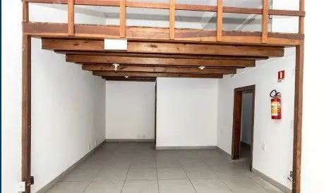 Imagem Loja com 68,02m² no bairro Santana