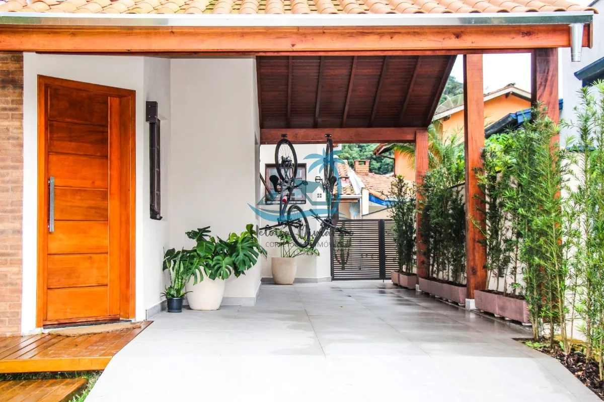 Imagem Linda casa em condomínio fechado em Ubatuba