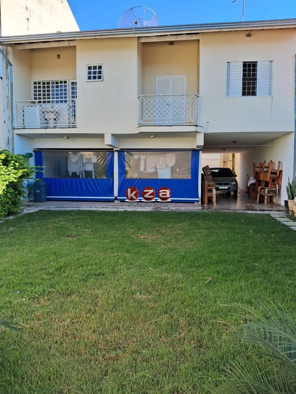 Imagem Excelente oportunidade! Casa à venda em Valinhos-SP, bairro São Cristovão: 3 quartos, 1 suíte, 2 salas, 3 banheiros, 3 vagas de garagem, 200 m².