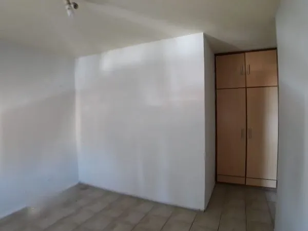Imagem Vende-se apartamento com 1 quarto, 47 m² e 1 vaga - São João