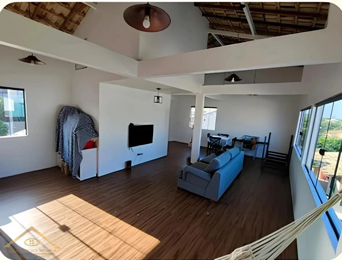 Imagem Casa em Condomínio para Venda em São Pedro da Aldeia / RJ no bairro Balneário São Pedro