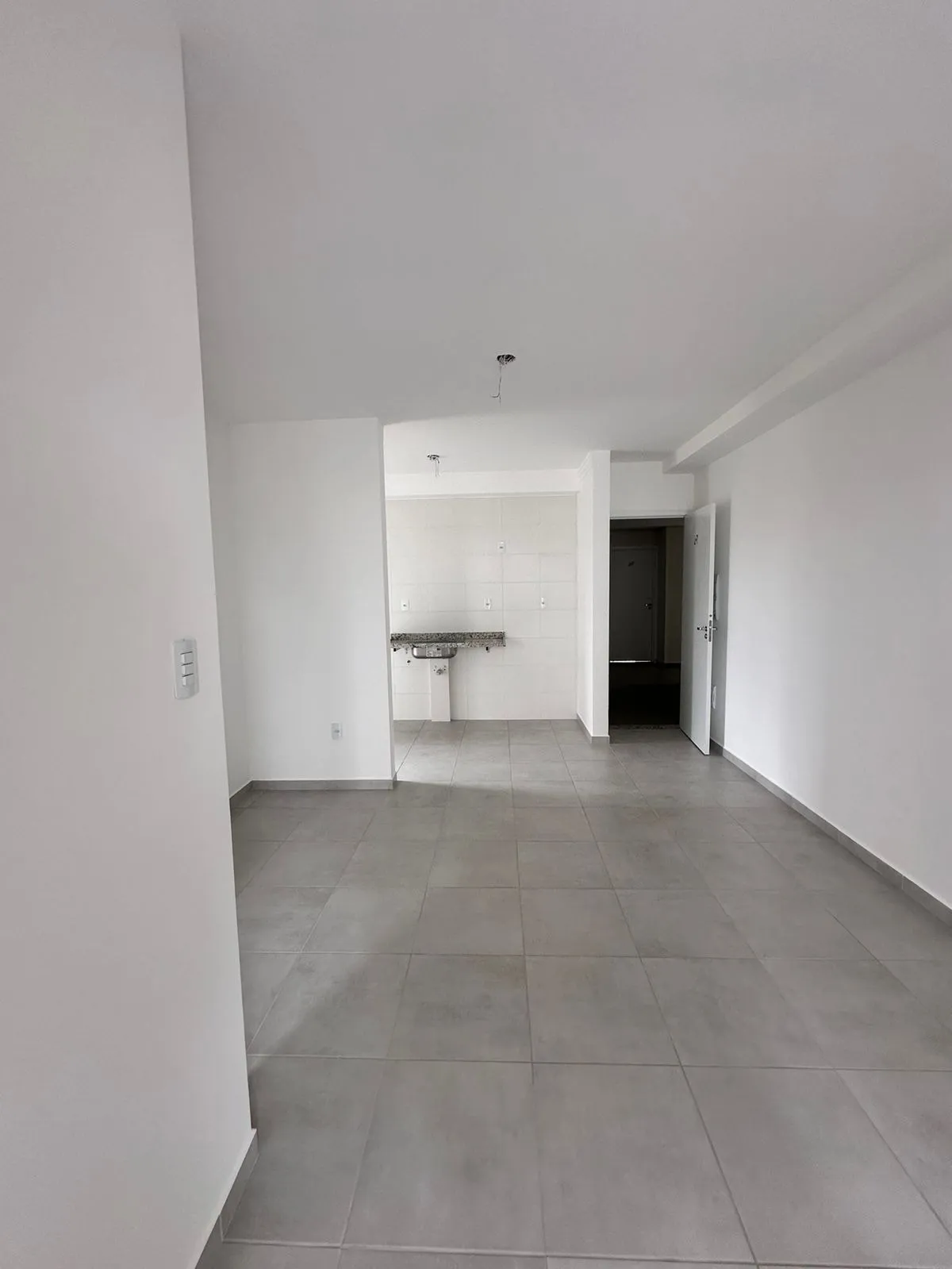 Imagem Apartamento com 61M² de 2 Dormitórios sendo 1 Suíte e Sacada Gourmet no Cond. Residencial Azaleia