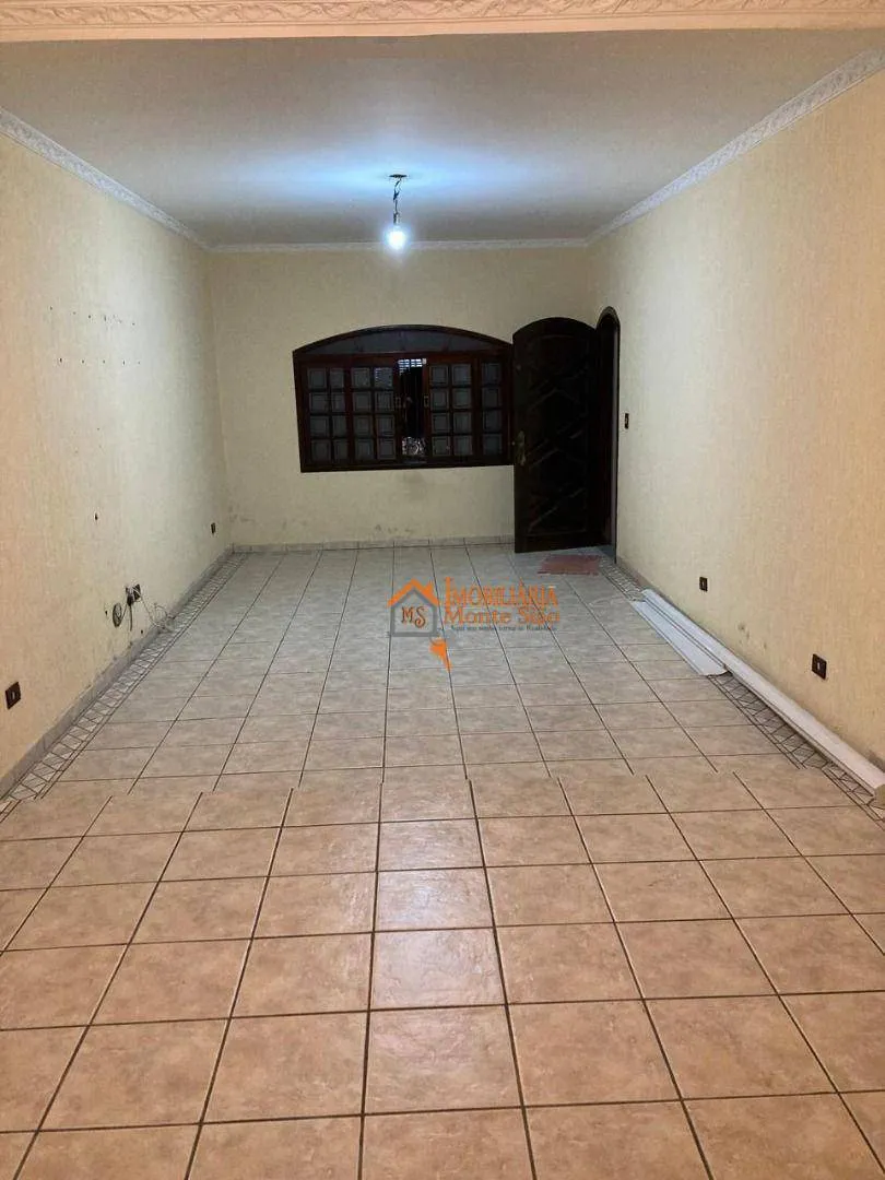 Imagem Sobrado com 3 dormitórios à venda, 245 m² por R$ 690.000,00 - Parque São Miguel - Guarulhos/SP