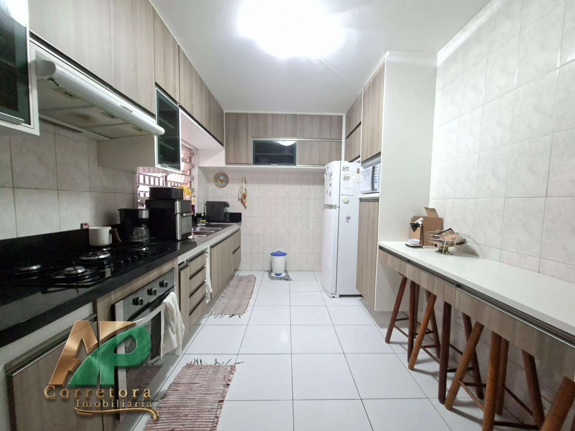 Imagem Sobrado Amplo com 208m² no Jardim Saporito Taboão da Serra