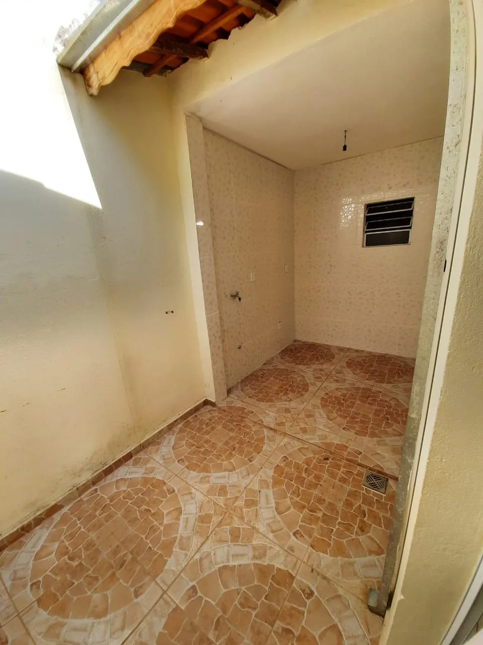 Imagem Casa à venda 3 Quartos, 4 Vagas, 175M², Vila Rica, Pindamonhangaba - SP