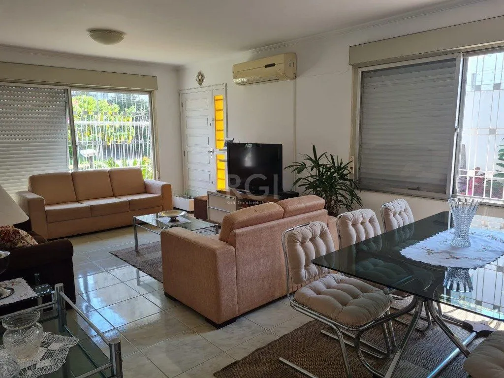 Imagem Casa para Venda - 188m², 3 dormitórios, sendo 1 suites, 3 vagas - Jardim Itu