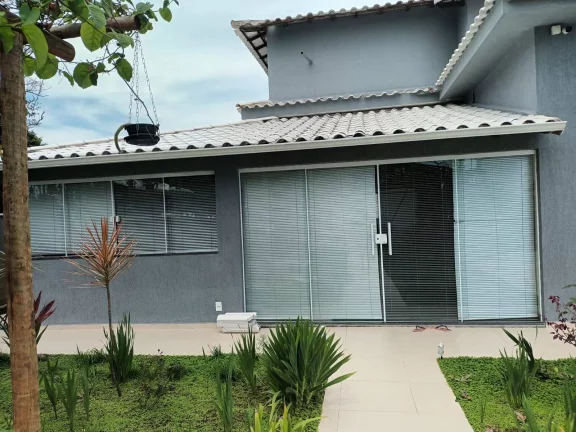 Imagem Magnífica casa em Itaipuaçu, 50mts da Orla, próximo restaurante