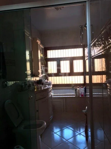 Imagem Casa para Venda - 390m², 3 dormitórios, sendo 1 suites, 4 vagas - Ouro Branco
