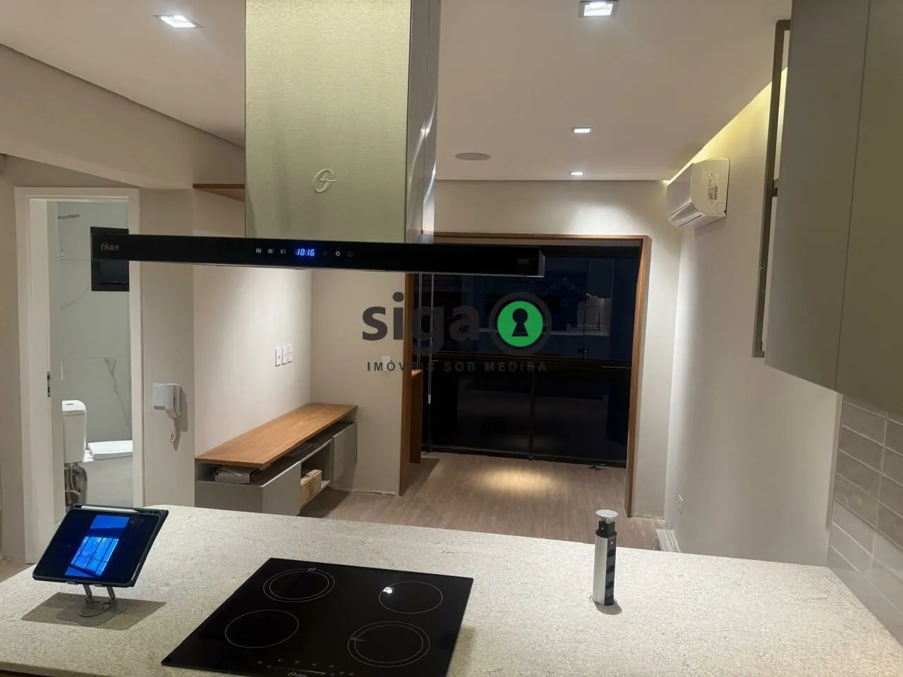 Imagem Apresentamos um apartamento totalmente reformado, elegante e funcional