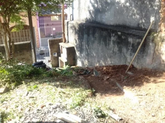 Foto do imóvel TERRENO COM CASA PEQUENA PROX. AO SHOPPING SANTANA PARK