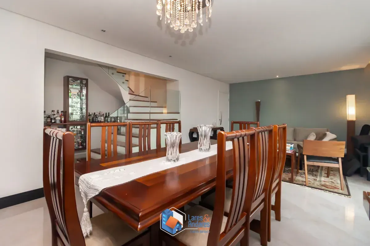 Imagem Cobertura para venda em Campo Belo com 2 quartos, sendo 1 suíte, 191m²