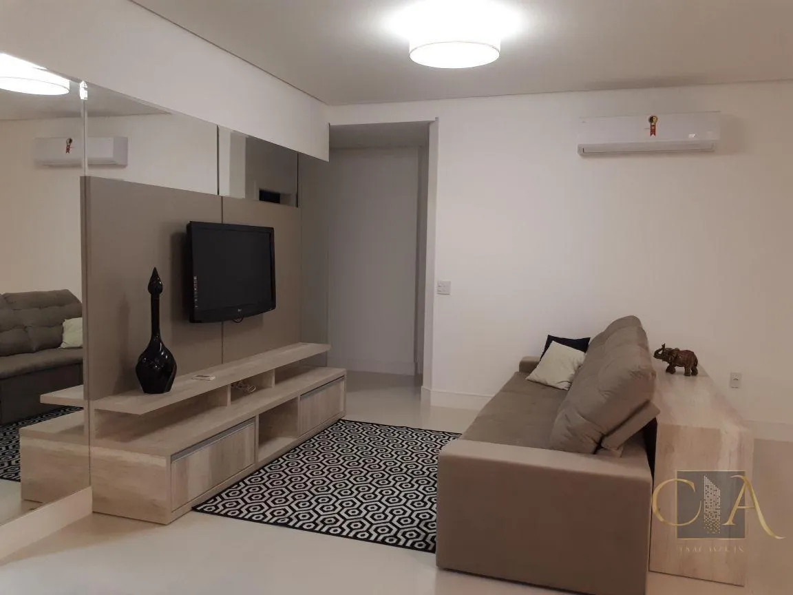 Imagem Apartamento para Temporada em Itapema, Meia Praia, 3 dormitórios, 3 suítes, 3 banheiros, 2 vagas