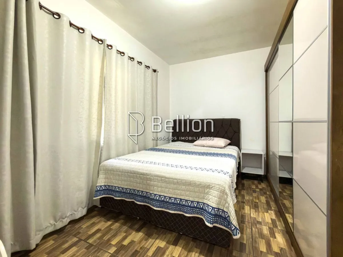 Imagem Duas casas em um único terreno: uma excelente oportunidade para morar, investir ou gerar renda!