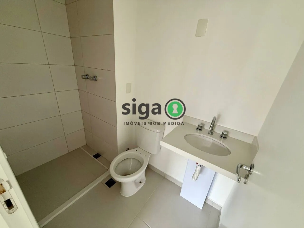 Imagem Apartamento Novo em Condomínio Home Resort com Varanda Gourmet e Vista Livre