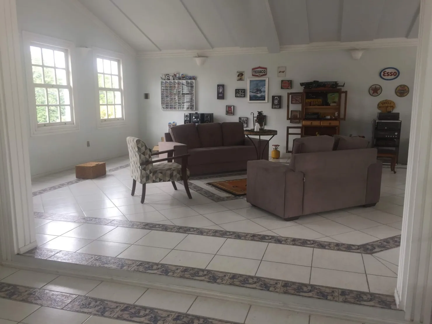 Imagem Casa à venda 3 Quartos, 1 Suite, 6 Vagas, 1154M², Socorro, Pindamonhangaba - SP | VILLAGE PAINEIRAS
