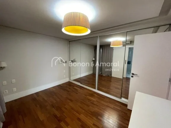 Imagem Apartamento duplex de 104mts no Cambuí, estilo loft, muito sofiticado.
Contem duas suítes, com per...