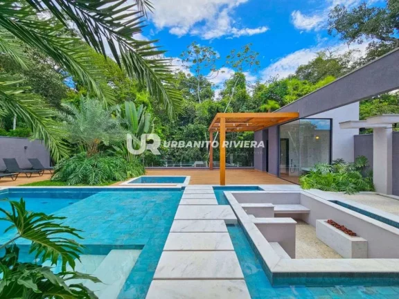 Foto do imóvel Casa de Alto Padrão Mobiliada à Venda na Riviera de São Lourenço 5 Suítes, Lazer Completo em Alameda Samar