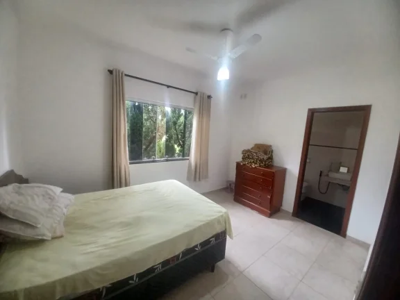Imagem Casa com 04 dormitórios, sendo 01 suíte à venda no Condomínio Village da Serra!