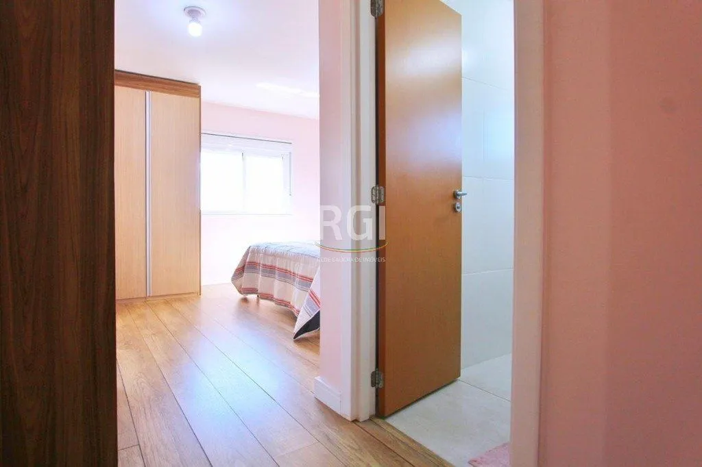 Imagem Apartamento para Venda - 128m², 2 dormitórios, sendo 1 suites, 2 vagas - Teresópolis