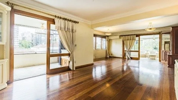 Imagem Amplo apartamento com 3 dormitórios, churrasqueira e hidromassagem - 222m² - Petrópolis