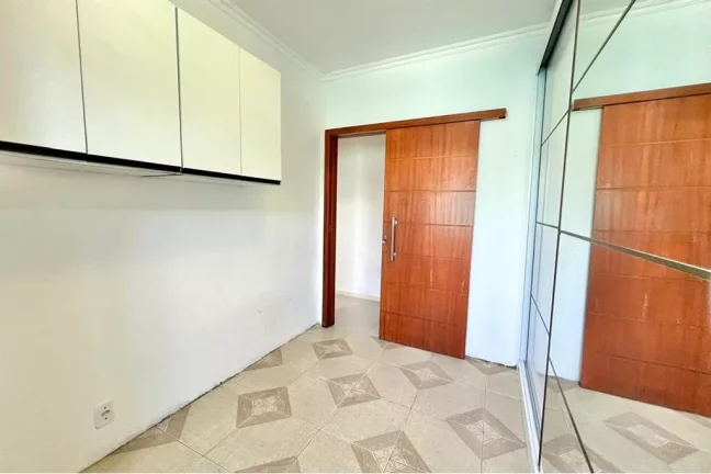 Imagem Casa para venda no bairro Harmonia em Canoas