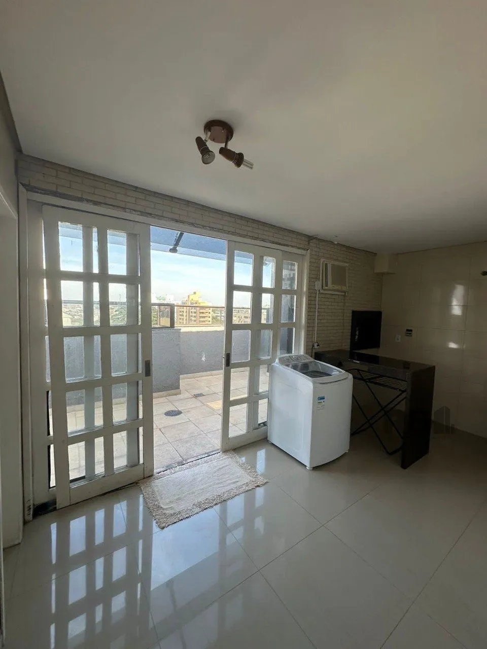 Imagem Apartamento cobertura 3 dormitórios, 1 suíte, vaga de garagem, Bairro Vila Cachoeirinha