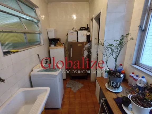 Imagem Apartamento de 2 dormitórios meia quadra da praia por R$.530.000,00 no Bairro da Pompéia !