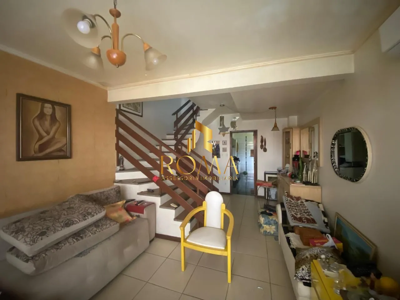 Imagem OPORTUNIDADE : CASA DUPLEX NO CENTRO