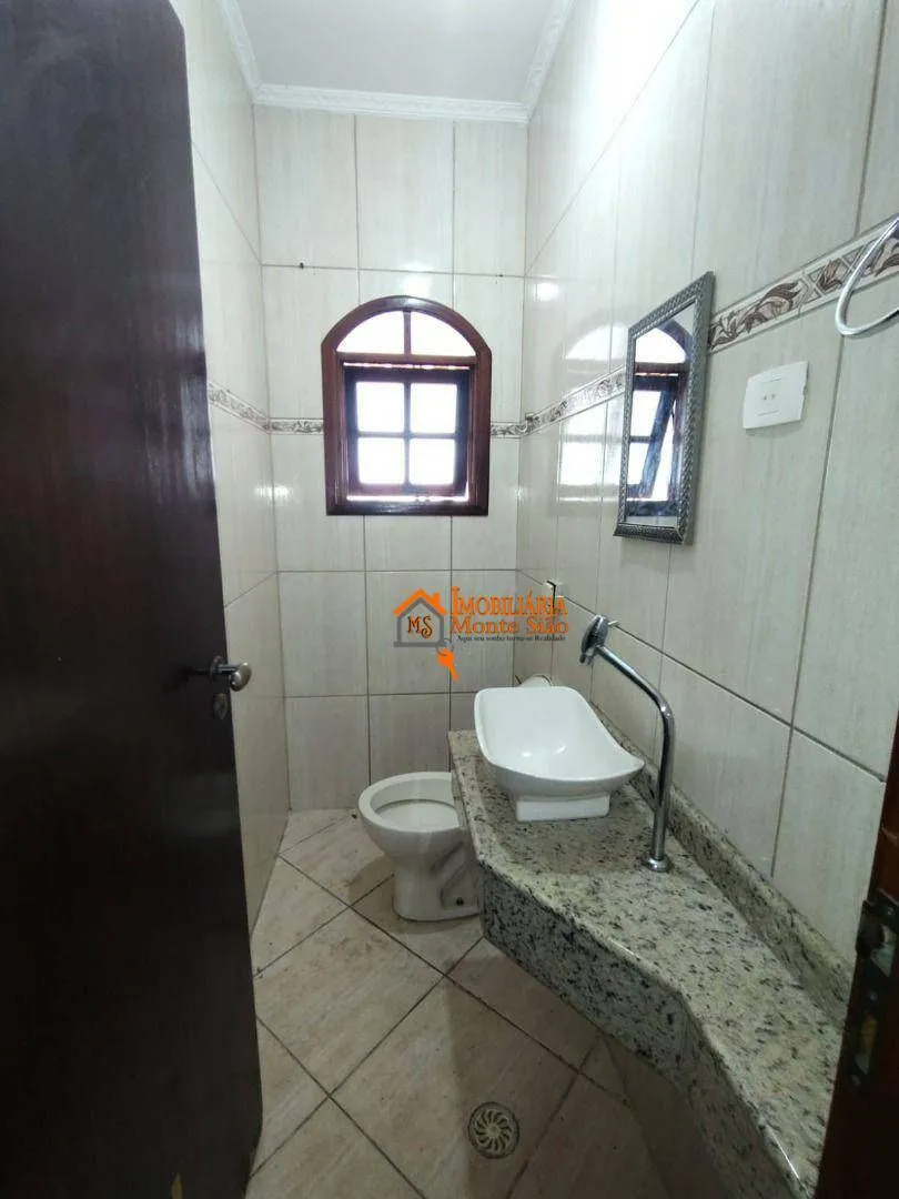 Imagem Sobrado com 3 dormitórios à venda, 200 m² por R$ 900.000,00 - Jardim Santa Clara - Guarulhos/SP