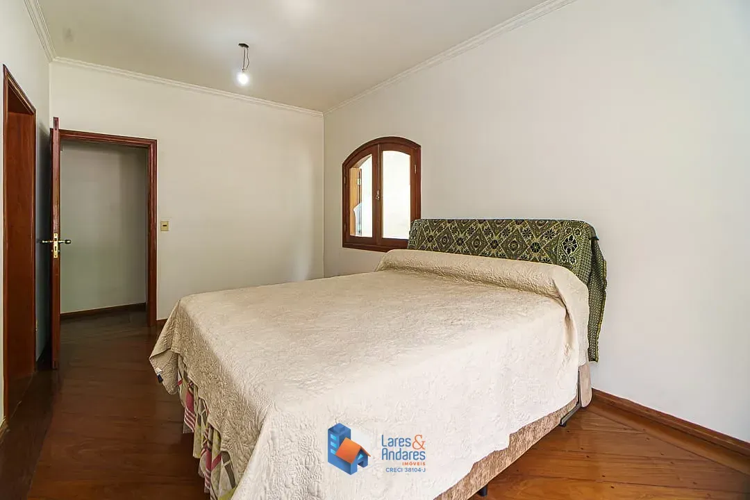 Imagem Casa para venda em City América com 4 quartos, sendo 2 suítes, 560m²