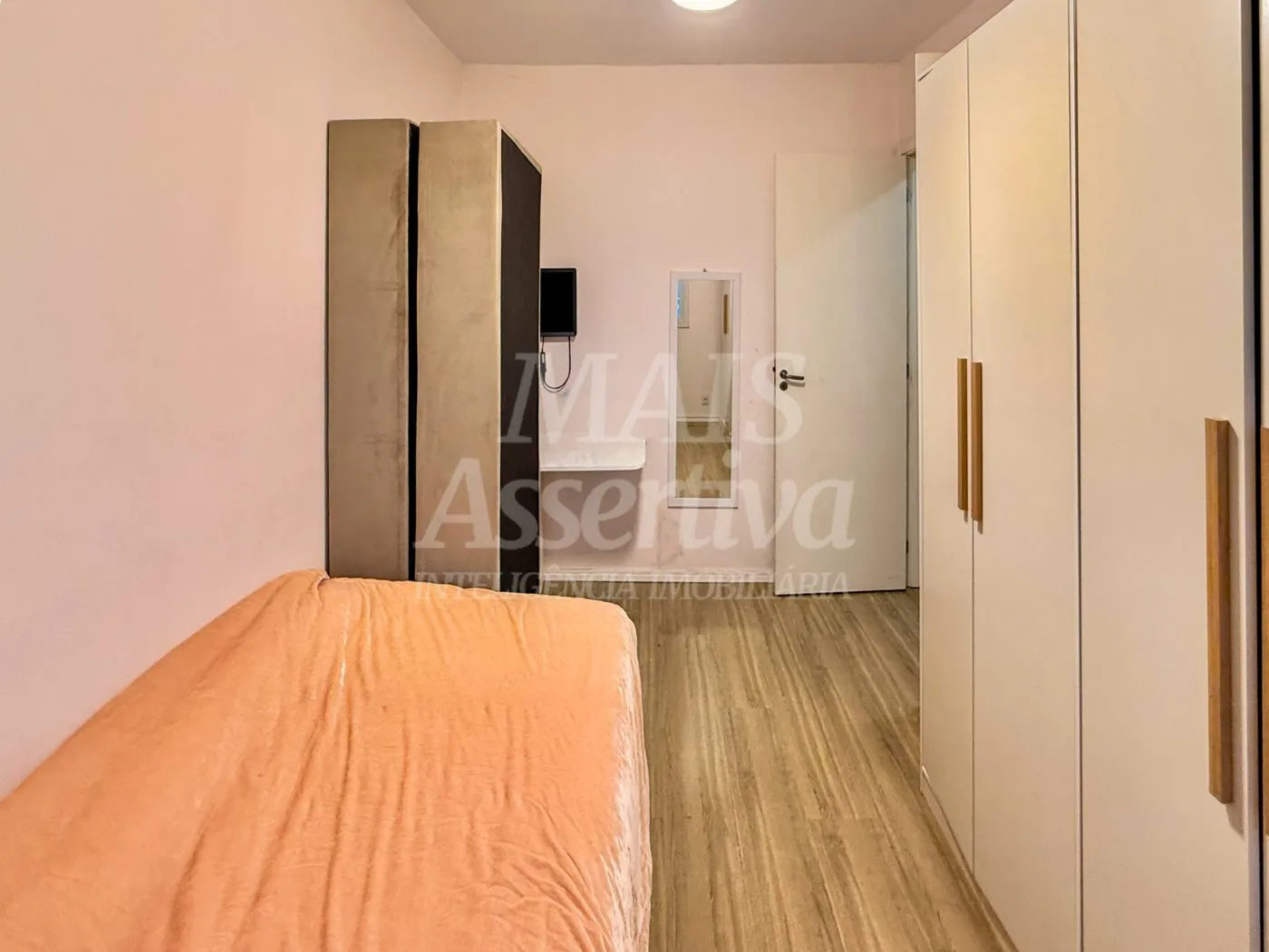 Imagem Apartamento semi mobiliado para venda no Residencial Cartago - 10º andar