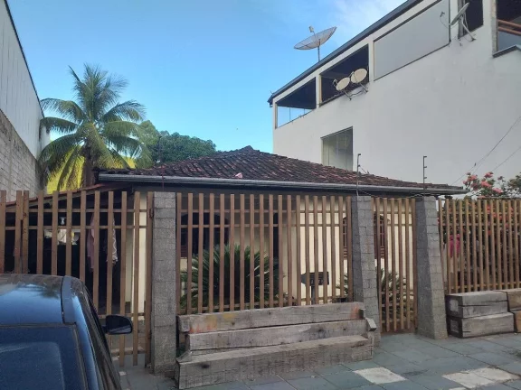 Imagem Casa de três quartos Caravelas