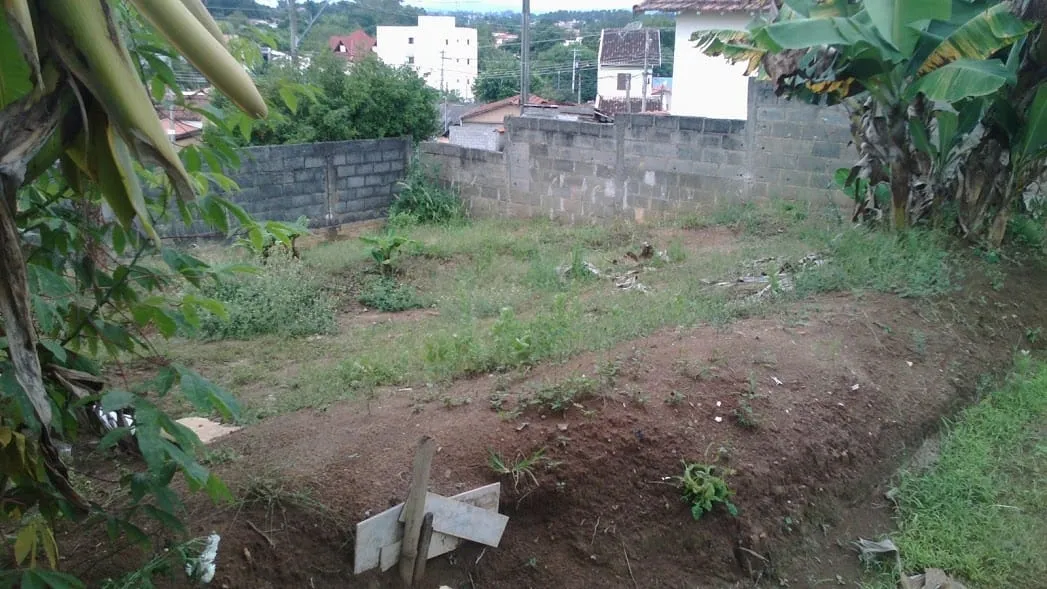 Imagem Terreno à venda 250M², Residencial e Comercial Cidade Jardim, Pindamonhangaba - SP