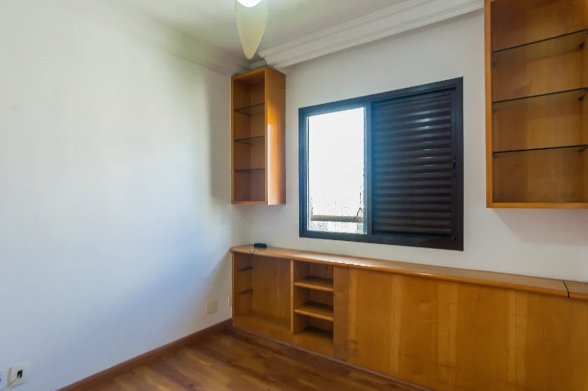 Imagem Cobertura para venda em Vila Suzana com 3 quartos, sendo 1 suíte, 223m2