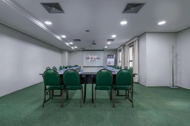 Imagem Flat disponível para venda no Mercure São Paulo Pinheiros Hotel, com 28m², 1 dormitório e 1 vaga