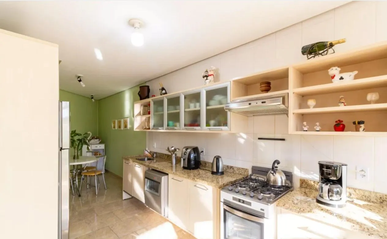 Imagem Casa 3 dormitórios Bairro Nonoai Porto Alegre
