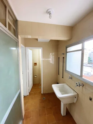 Imagem Imperdível! Apartamento na Vila Pompéia, São Paulo-SP: 3 quartos, 1 suíte, 2 vagas, 83m² - Venda ou Locação