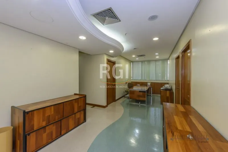 Imagem Conjunto/Sala para Venda - 363.29m², 0 dormitórios, 8 vagas - Rio Branco