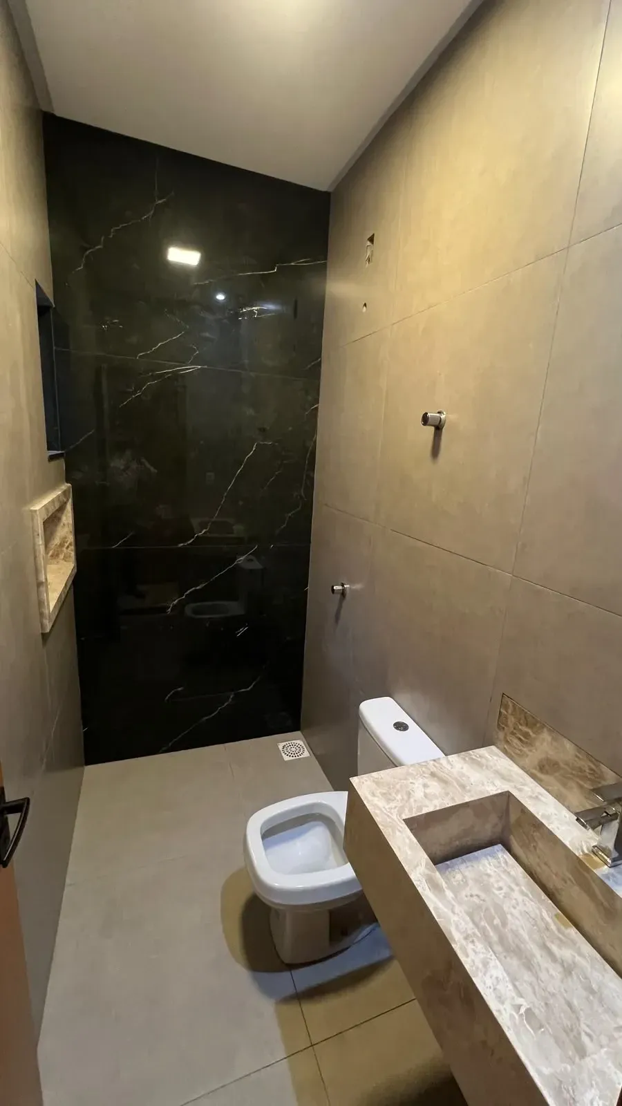 Imagem Casa com 3 Quartos à Venda, 134 m² em Cardoso Continuação - Aparecida de Goiânia